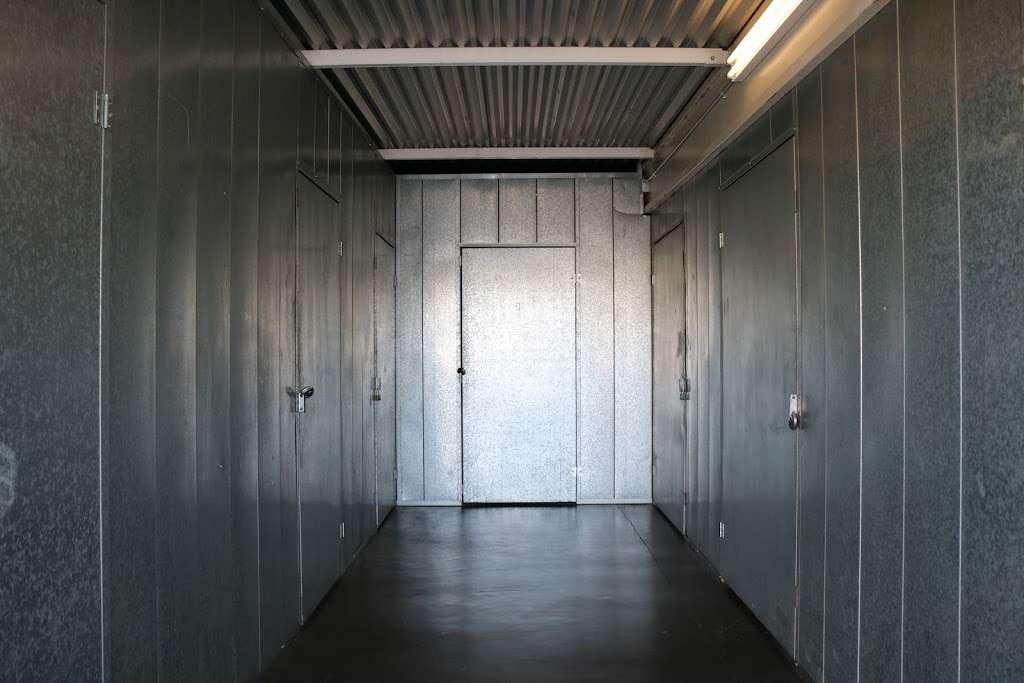 StorAmerica Self Storage | 12474 Industrial Blvd, Victorville, CA 92395, USA | Phone: (760) 951-0315