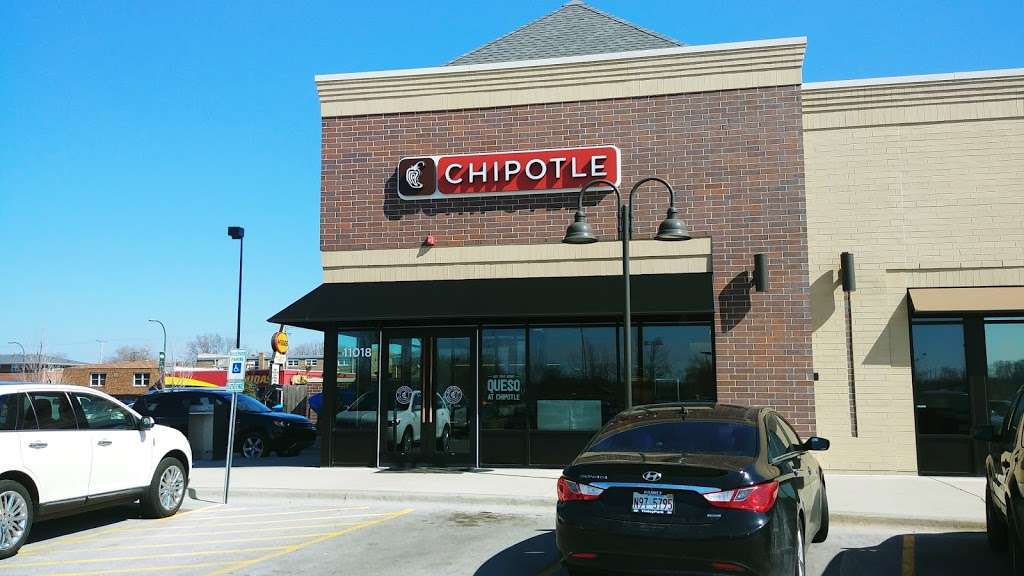 Chipotle Mexican Grill | 11018 S Cicero Ave, Oak Lawn, IL 60453, USA | Phone: (708) 424-0499