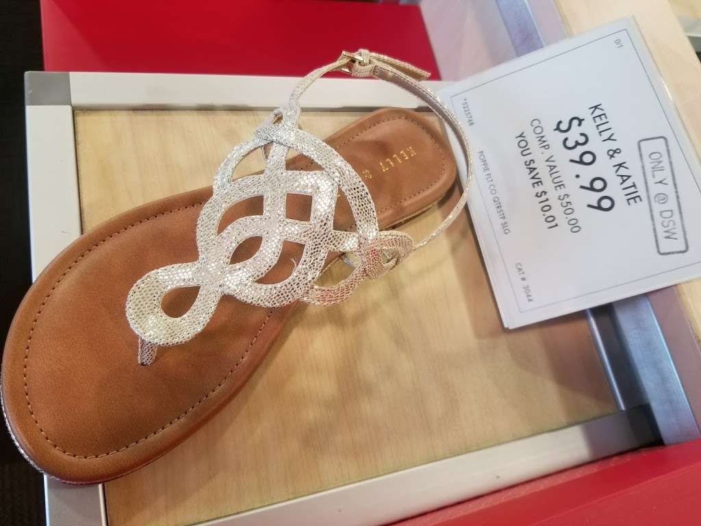 DSW Designer Shoe Warehouse | 14363 W Colfax Ave, Lakewood, CO 80401, USA | Phone: (303) 279-4174