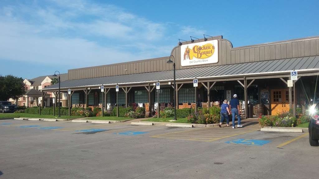 Cracker Barrel Old Country Store | 14765 North Fwy, Houston, TX 77090, USA | Phone: (281) 872-0809