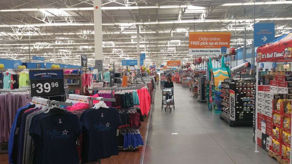 Walmart Supercenter in 8700 TX-146, Baytown, TX 77523, USA