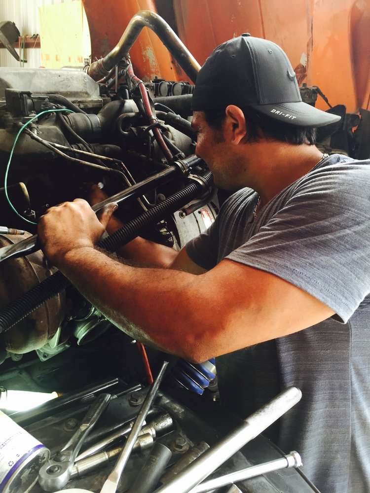 Northwest Truck, Lube & Tires | 8014 Fairbanks North Houston Rd, Houston, TX 77064, USA | Phone: (281) 571-3907