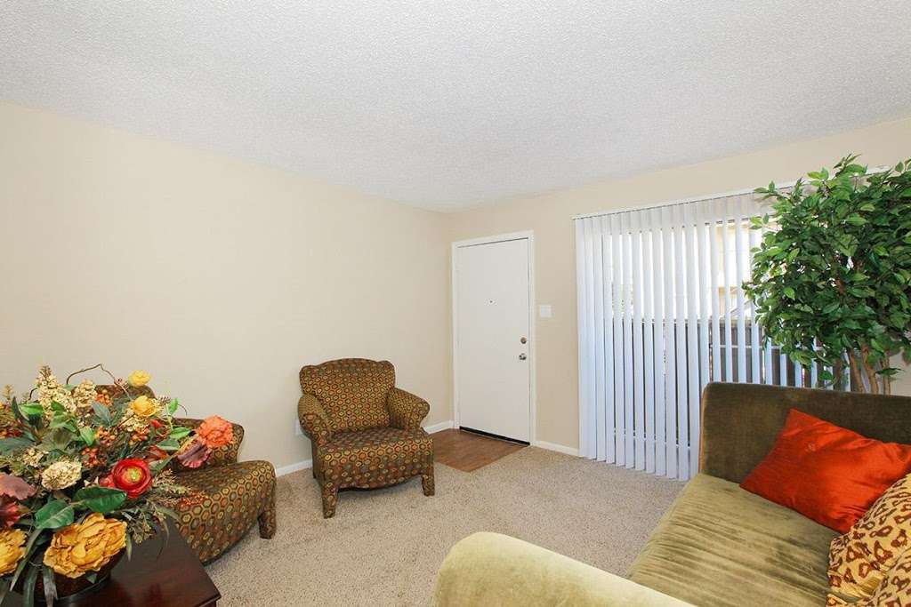 Timber Ridge Apartments | 12200 Fleming Dr, Houston, TX 77013, USA | Phone: (713) 455-0464