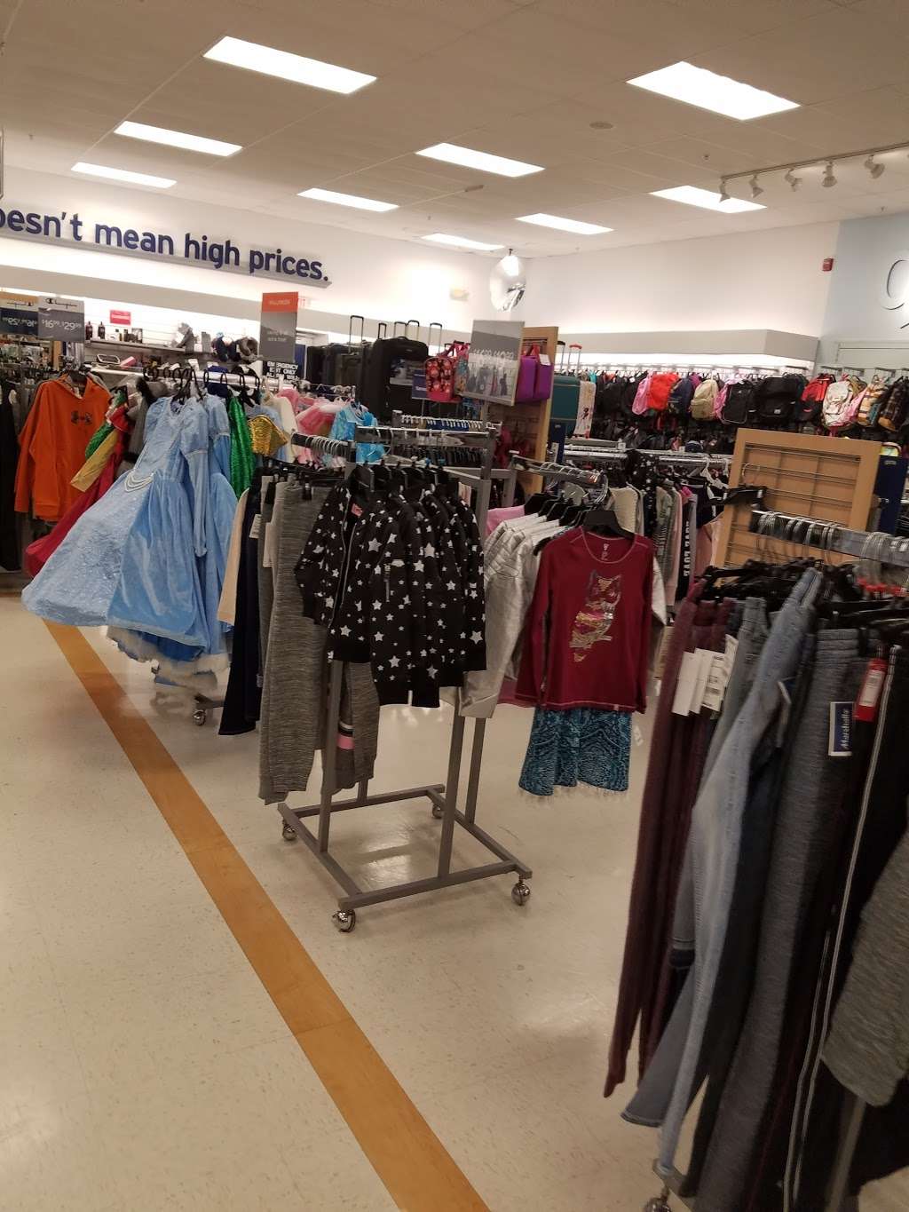 Marshalls | 327 Franklin Ave, Wyckoff, NJ 07430, USA | Phone: (201) 847-2401