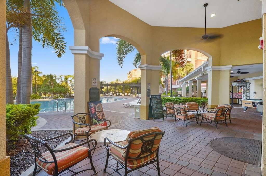 Vista Cay Resort by Orlando Resorts Rental | 8013 Cool Breeze Dr, Orlando, FL 32819, USA | Phone: (407) 496-2984