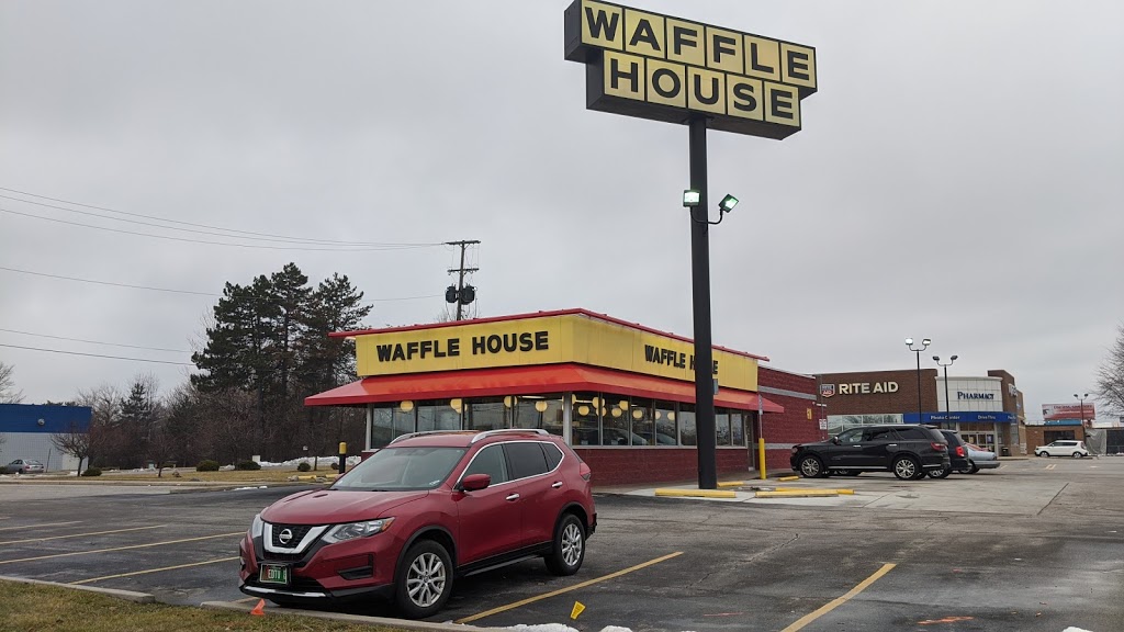 Waffle House | 2454 S Reynolds Rd, Toledo, OH 43614, USA | Phone: (419) 861-1577