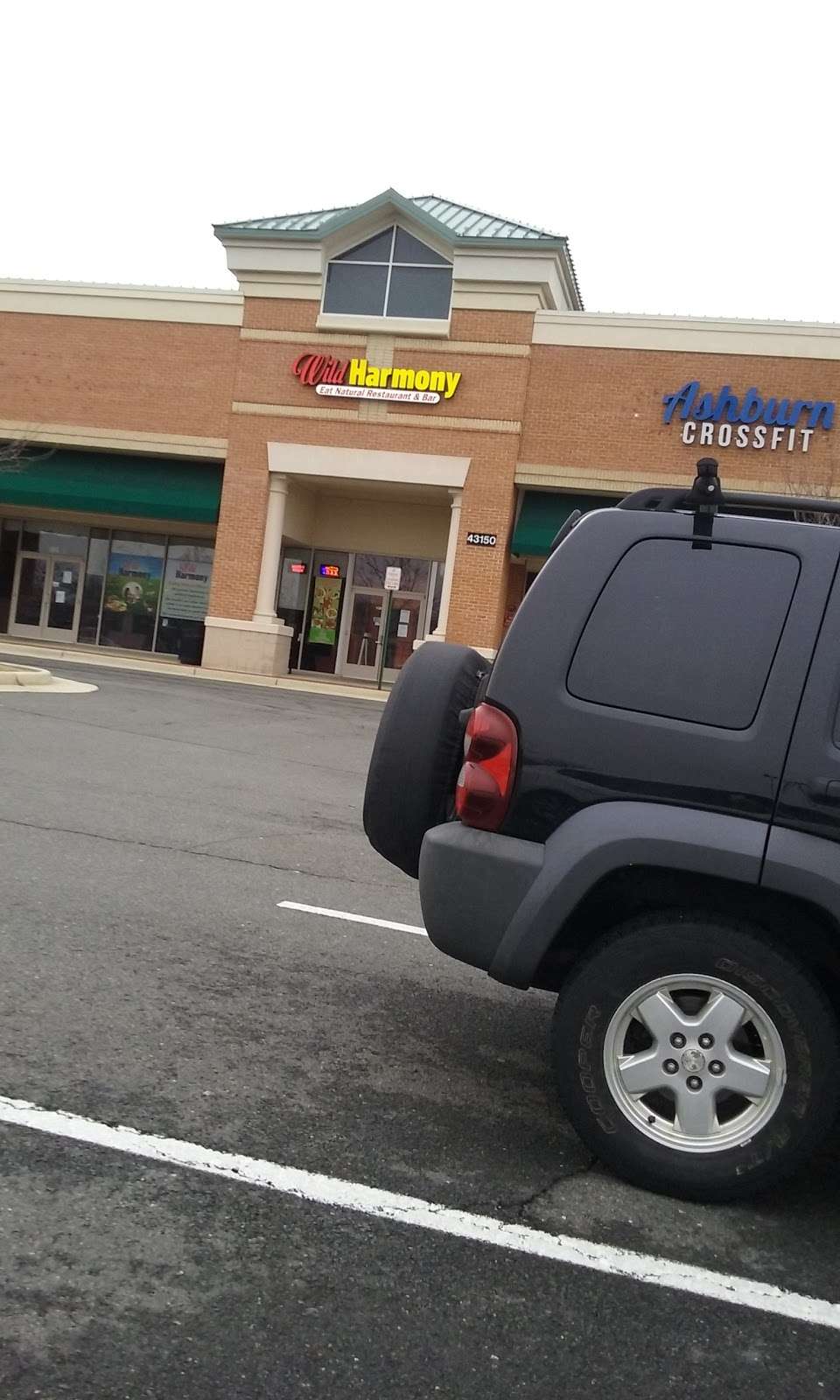 Broadlands Village Center 43150 Broadlands Center Plaza, Ashburn, VA 20148, USA BusinessYab