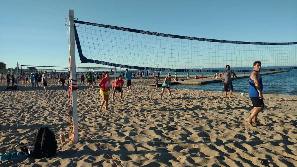 Volleyball Courts | N Lake Shore Dr, Chicago, IL 60614