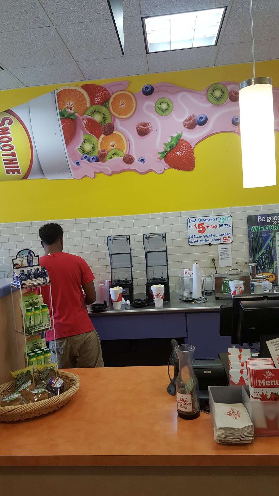 Smoothie King | 9605 N Tryon St suite v, Charlotte, NC 28262, USA | Phone: (704) 503-5122