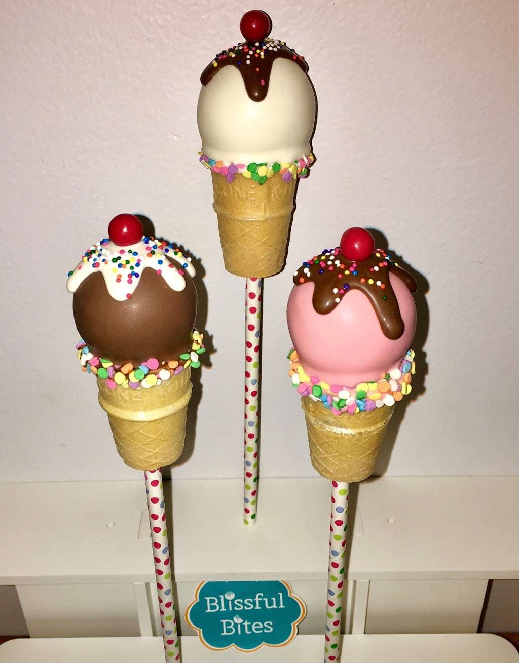 Blissful Bites Cake Pops | 6155 Rocky River Rd, Concord, NC 28025, United States | Phone: (704) 728-0123