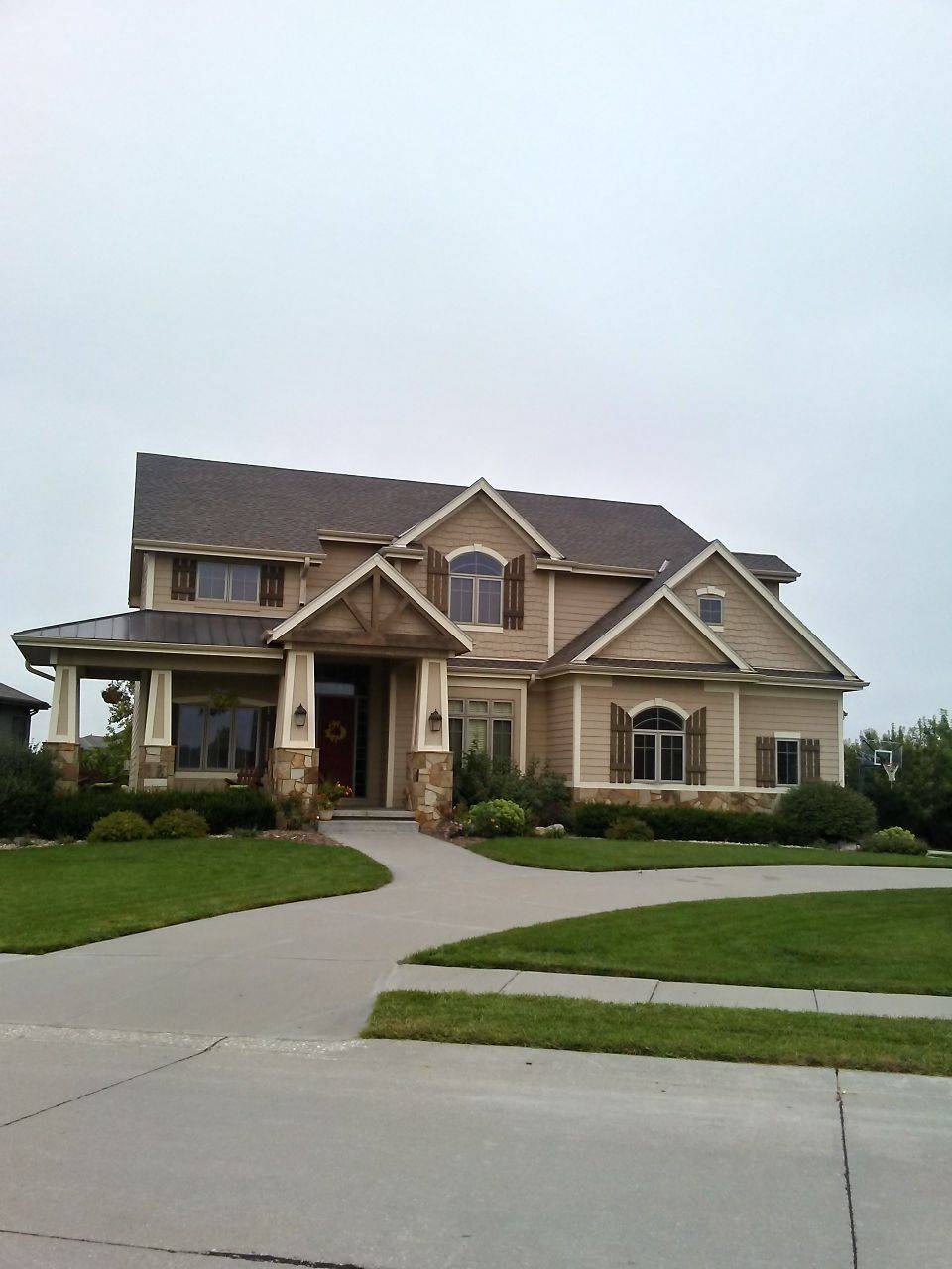 Roof Brigade, LLC | 3335 N 107th St, Omaha, NE 68134, USA | Phone: (402) 213-3240