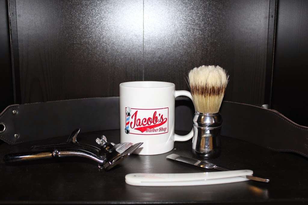 Jacobs Barbershop | 5935 W 35th St, Cicero, IL 60804 | Phone: (708) 780-4663