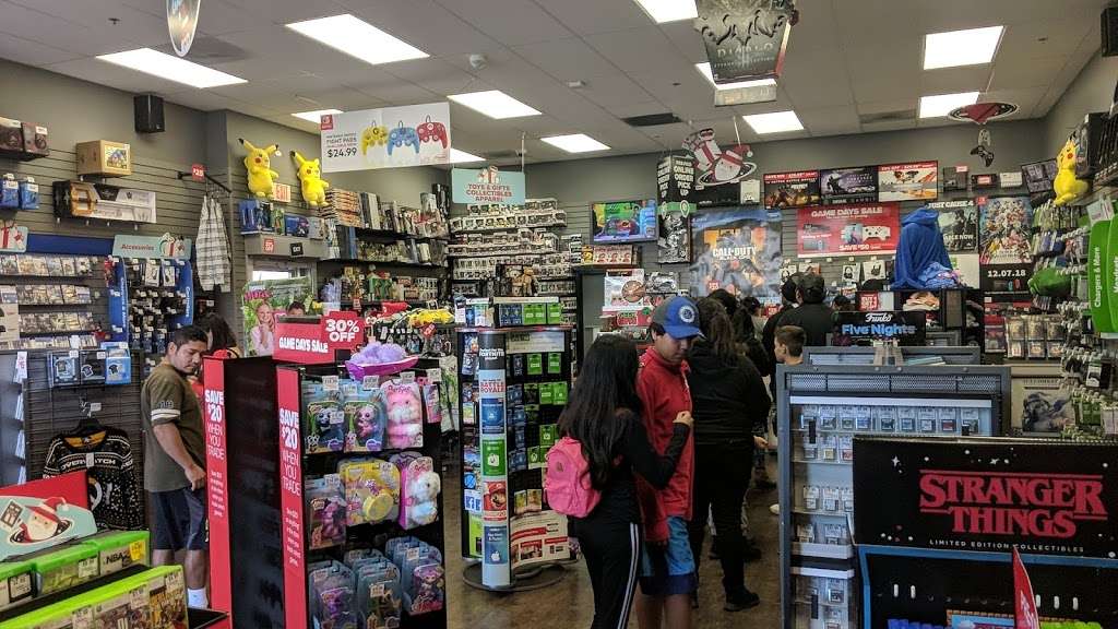 GameStop | 4757 Firestone Blvd, South Gate, CA 90280, USA | Phone: (323) 563-0517