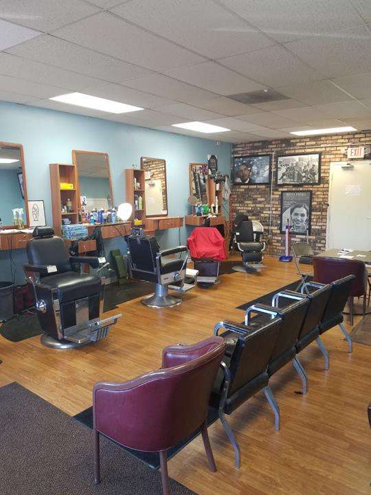 Liners Barber Shop | 16142 S Cicero Ave, Oak Forest, IL 60452 | Phone: (708) 261-8808