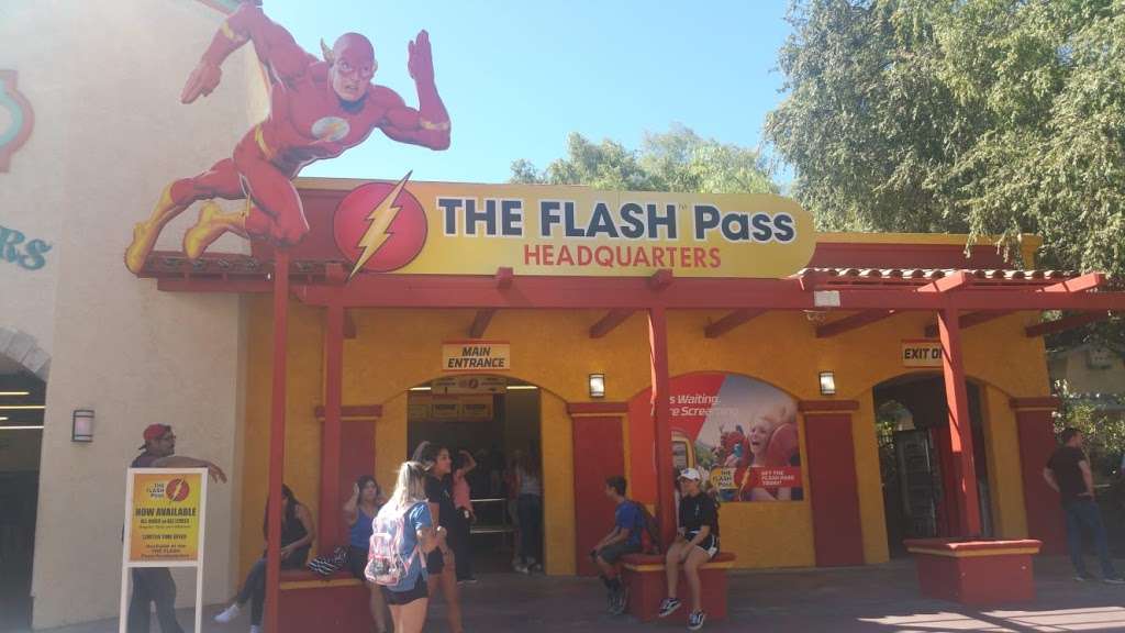 Six Flags Flash Pass | 26101 Magic Mountain Pkwy, Valencia, CA 91355 | Phone: (661) 255-4100