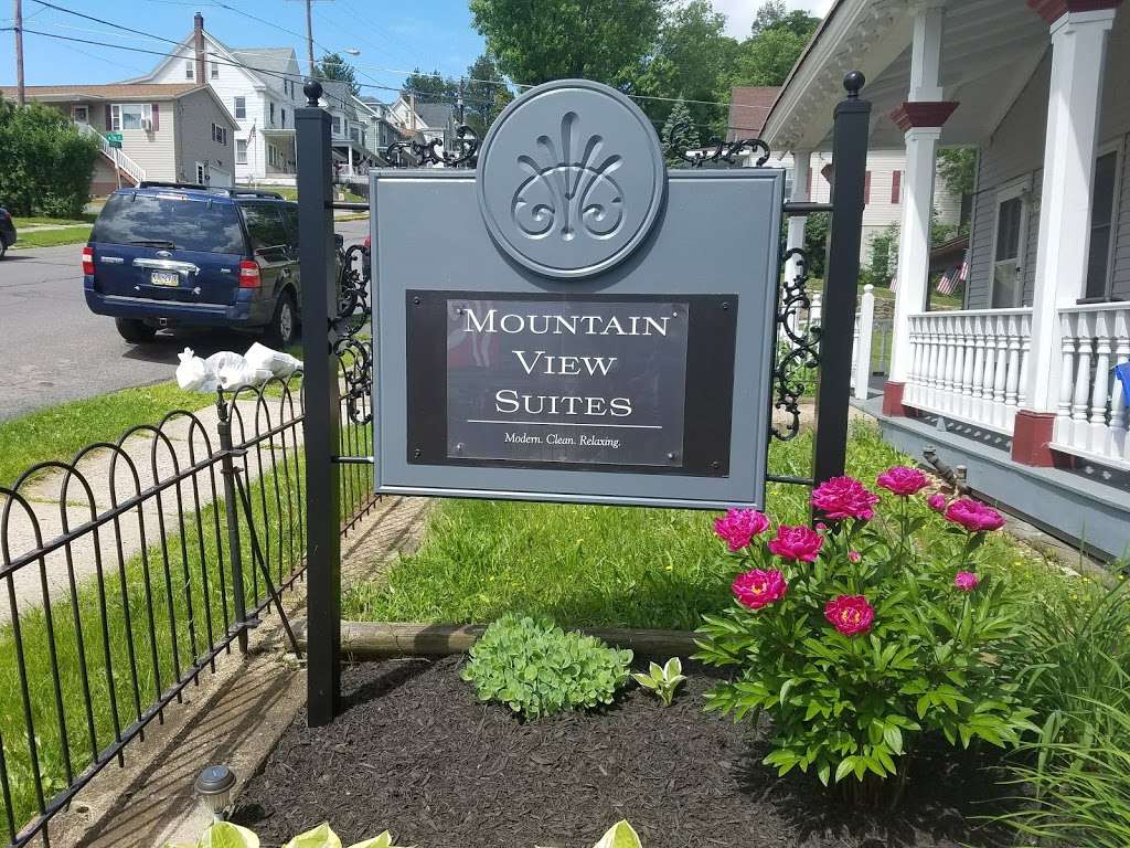 Mountain View Suites | 626 Center St, Jim Thorpe, PA 18229, USA | Phone: (570) 249-7022