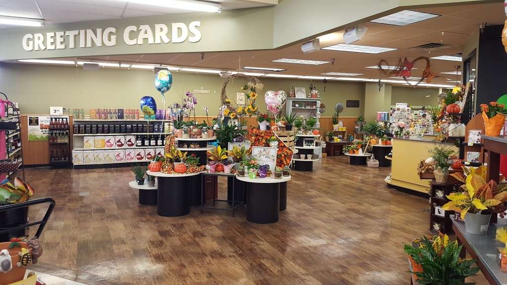 Sentry Food Store, 2304 W St Paul Ave, Waukesha, WI 53188, USA Sentry Food Store, 2304 W St Paul Ave, Waukesha, WI 53188, USA