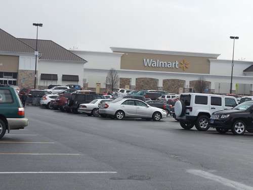 Walmart Supercenter | 10 Riverton Commons Dr, Front Royal, VA 22630, USA | Phone: (540) 635-4140