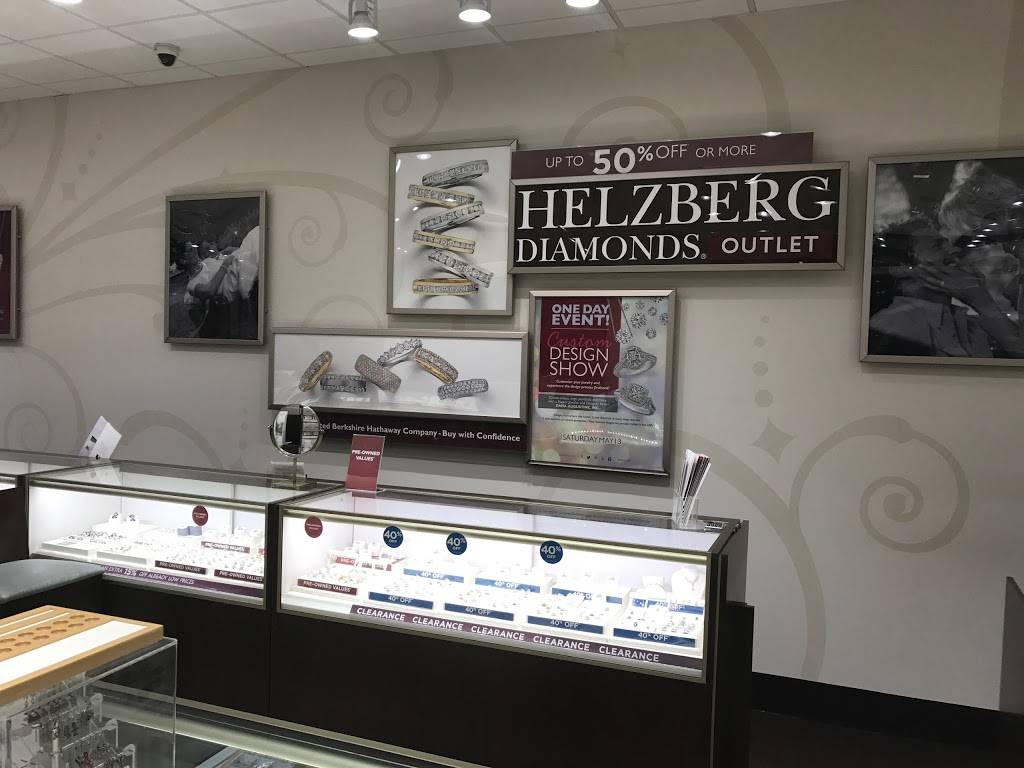 Helzberg Diamonds | 4976 Premium Outlets Way Space 420, Chandler, AZ 85226, USA | Phone: (480) 639-1862