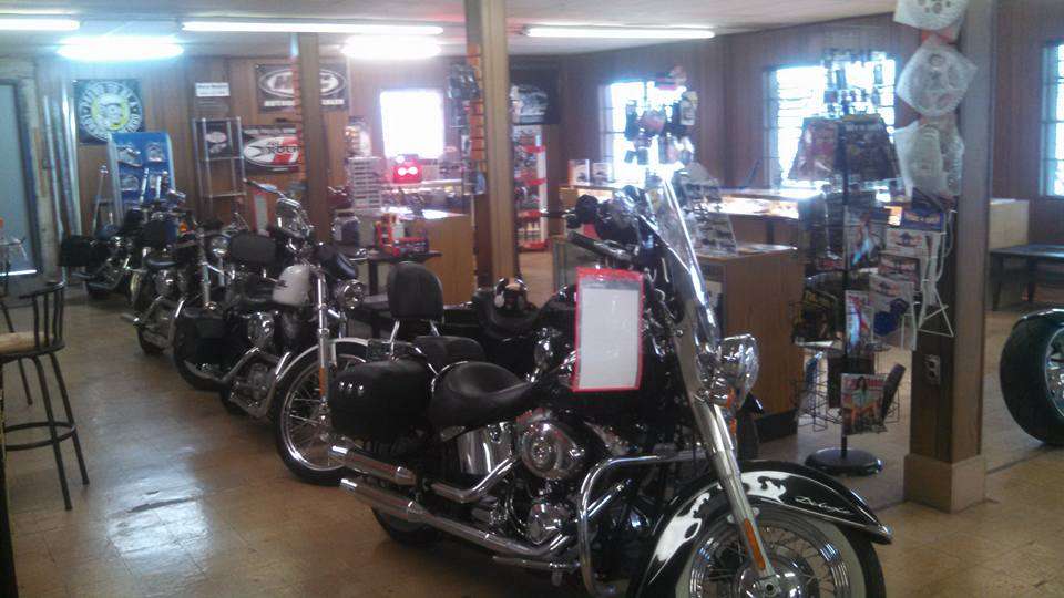 Deadeye Choppers | 334 US-69, Kansas City, MO 64119 | Phone: (816) 459-9660