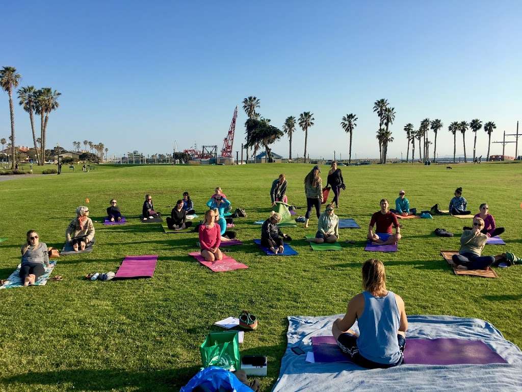 Ventura Pop Up Yoga | 2950 Pierpont Blvd, Ventura, CA 93001, USA | Phone: (805) 667-8455