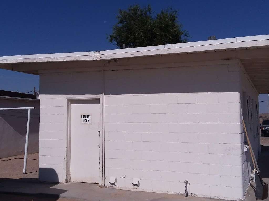 Elm Grove Trailer Park | 1051 Irwin Rd #1828, Barstow, CA 92311, USA | Phone: (760) 256-1122