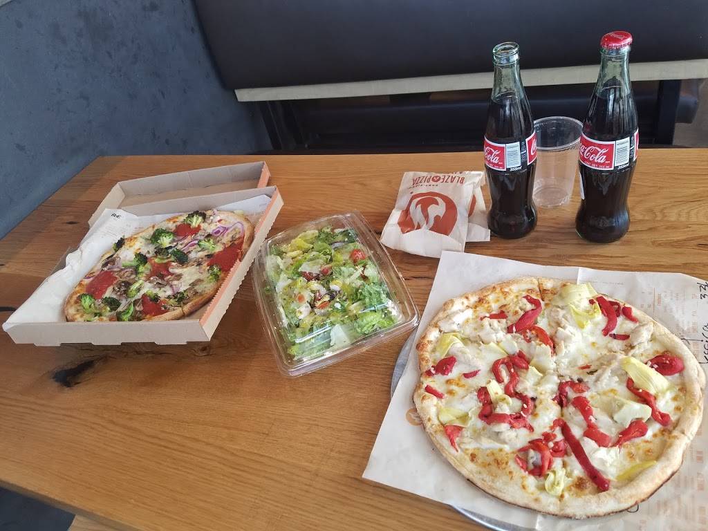 Blaze Pizza | 537 S Meadows Pkwy Suite 160, Reno, NV 89521, USA | Phone: (775) 293-4042