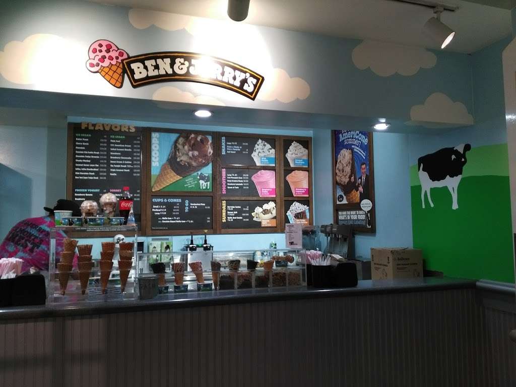 Ben & Jerrys | 859 A W Harbor Dr, San Diego, CA 92101, USA | Phone: (619) 595-0412