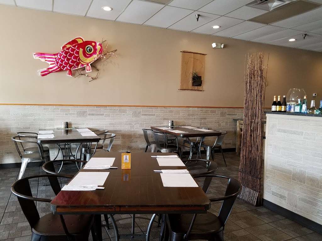 Sushi Kichi Japanese Restaurant | 5368 Central Florida Pkwy, Orlando, FL 32821, USA | Phone: (407) 778-1953