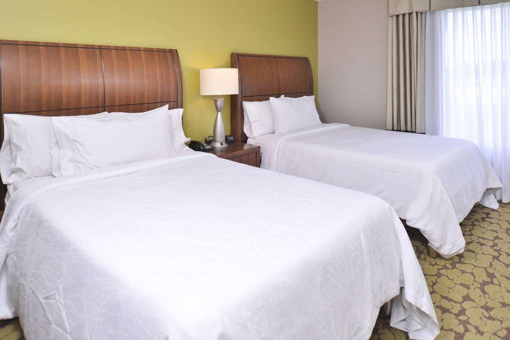 Hilton Garden Inn Indianapolis/Carmel | 13090 N Pennsylvania St, Carmel, IN 46032, USA | Phone: (317) 581-9400