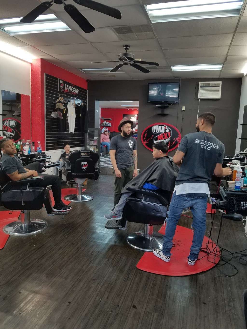 Whos Next Barber Shop | 301 W King St, Lancaster, PA 17603, USA | Phone: (717) 299-4154