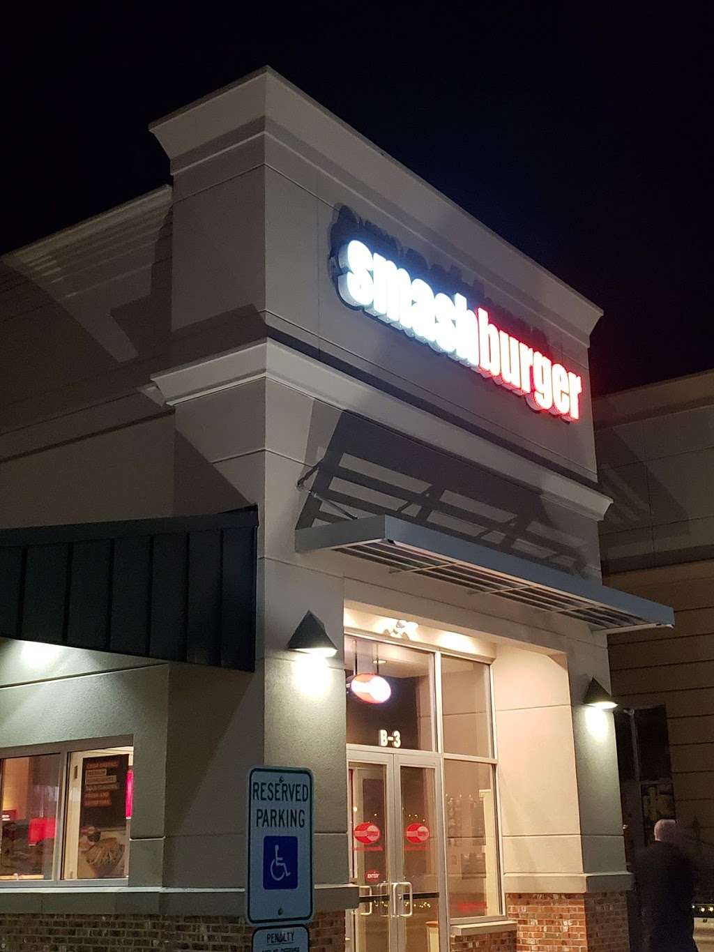 Smashburger | 2 West, NJ-37 Unit 4C, Toms River, NJ 08753, USA | Phone: (732) 608-9014