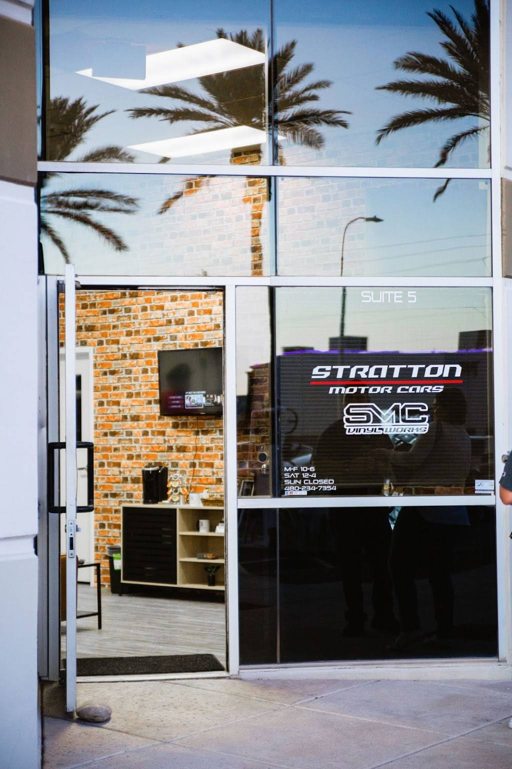 SMC Vinyl Works by Stratton Motor Cars | 3902 E University Dr STE 5, Phoenix, AZ 85034, USA | Phone: (480) 234-7354