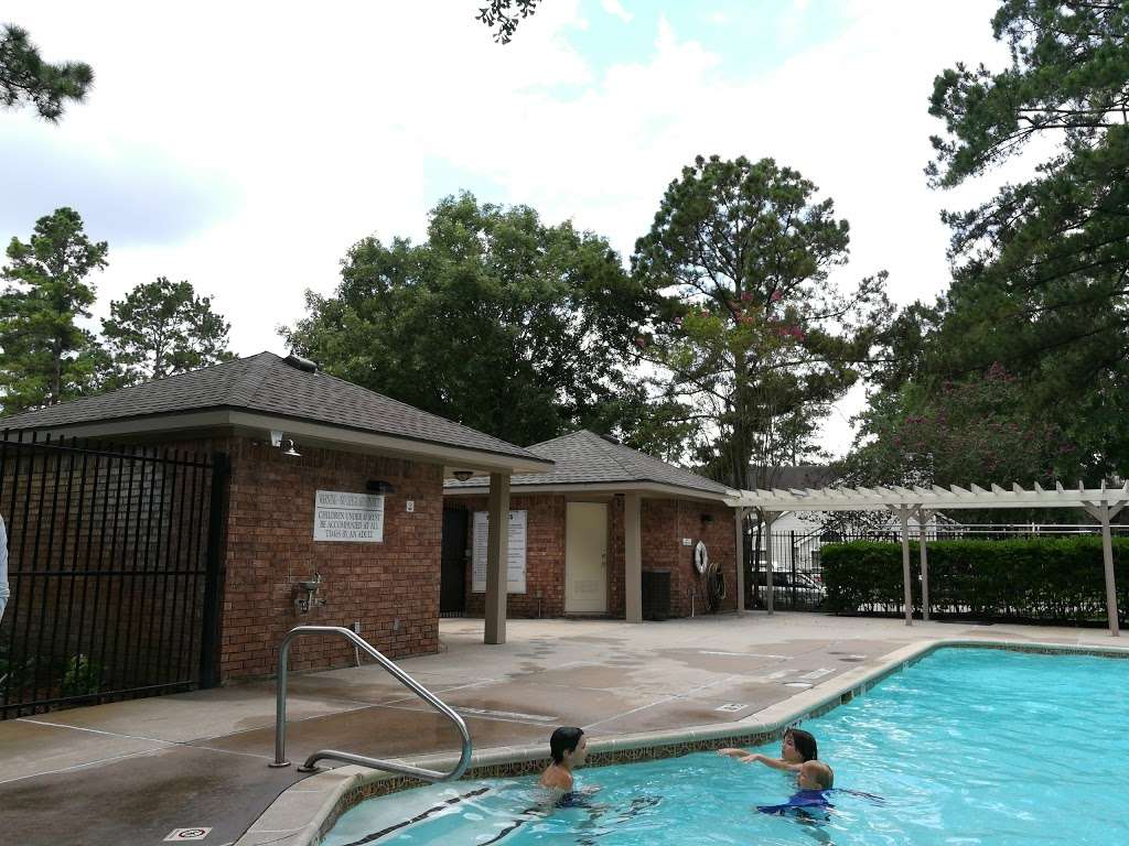 Kings Crossing - Pool | 4203 Valley Glade Dr, Kingwood, TX 77345