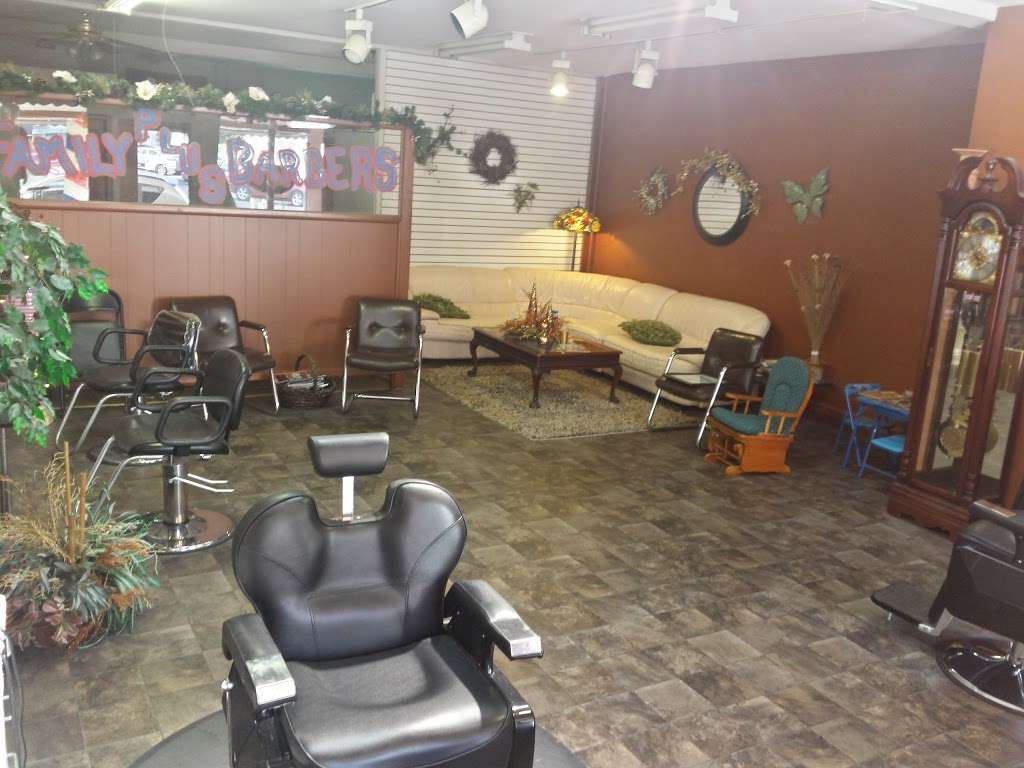 Family Plus Barbers | 156 Sunbury St, Minersville, PA 17954, USA | Phone: (570) 294-3180