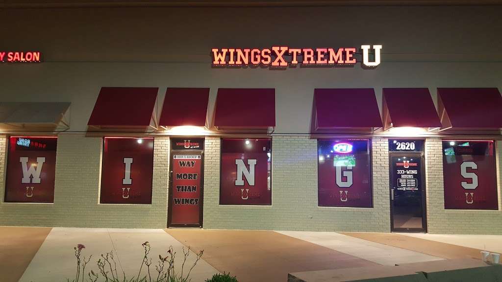 WingsXtreme U | 2620 E 10th St, Bloomington, IN 47408, USA | Phone: (812) 333-9464