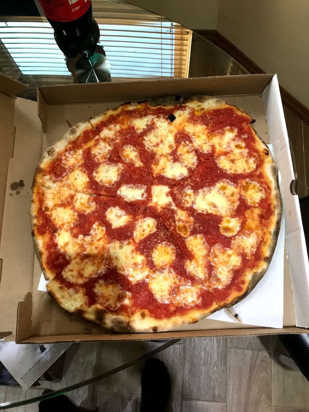 Ciro Pizza Cafe | 862 Huguenot Ave, Staten Island, NY 10312 | Phone: (718) 605-0620