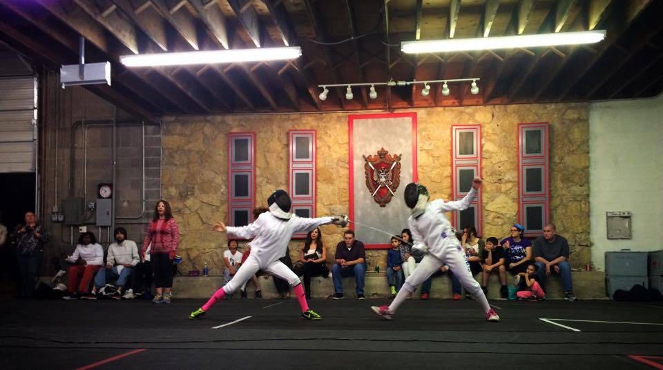 Salle De Long Fencing Sport | 3525 Pershing Dr, El Paso, TX 79903 | Phone: (915) 346-4338