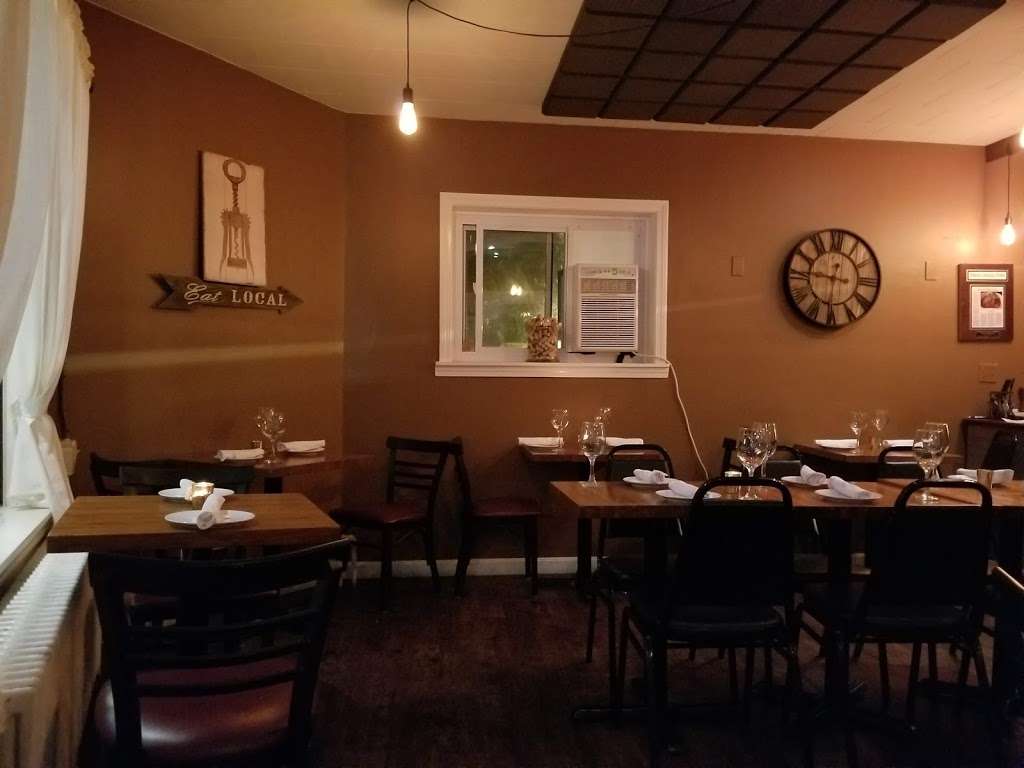 Sams Kitchen | 5616, 37 Main St, Woburn, MA 01801, USA | Phone: (781) 305-3375