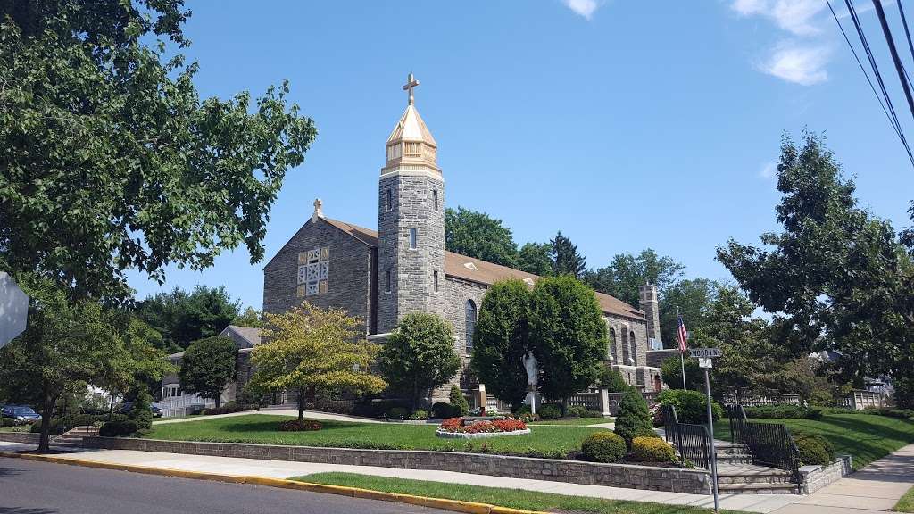 Christ the King Catholic Church | 200 Windsor Ave, Haddonfield, NJ 08033, USA | Phone: (856) 429-1600