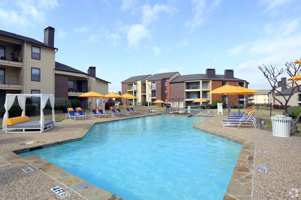 Bridgeport Apartments | 4111 Polaris Dr, Irving, TX 75038, USA | Phone: (972) 257-0500