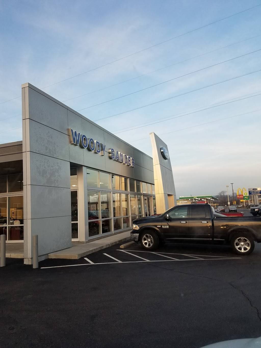 Woody Sander Ford | 235 W Mitchell Ave, Cincinnati, OH 45232, USA | Phone: (513) 541-5586