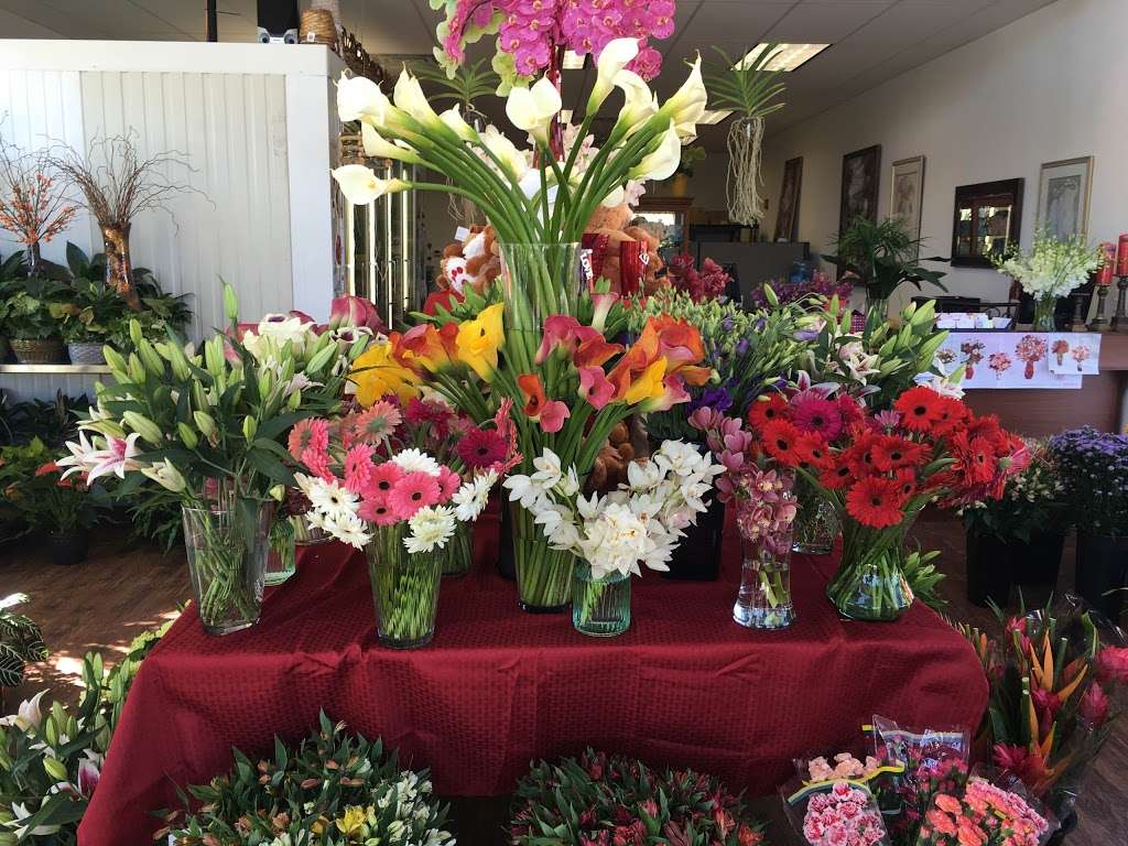 Market Garden Floral Co | 1418 N Semoran Blvd #130, Orlando, FL 32807, USA | Phone: (407) 757-2001