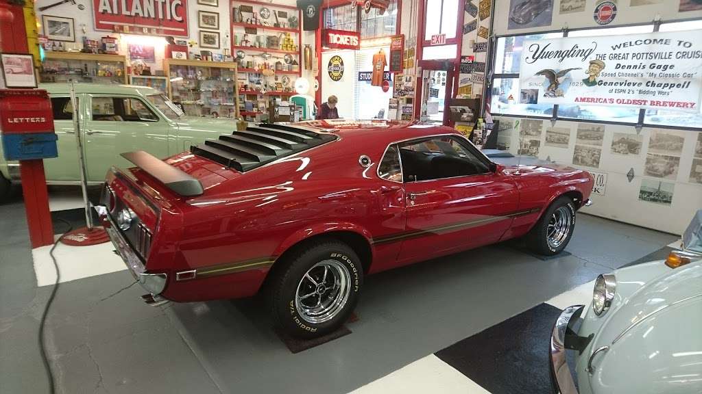 Jerrys Classic Cars & Collectibles | 394 S Centre St, Pottsville, PA 17901, USA | Phone: (570) 628-2266