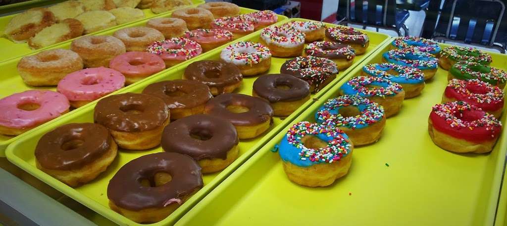 Donuts Etc | 6330 FM 2100 ste c, Crosby, TX 77532 | Phone: (281) 328-2353