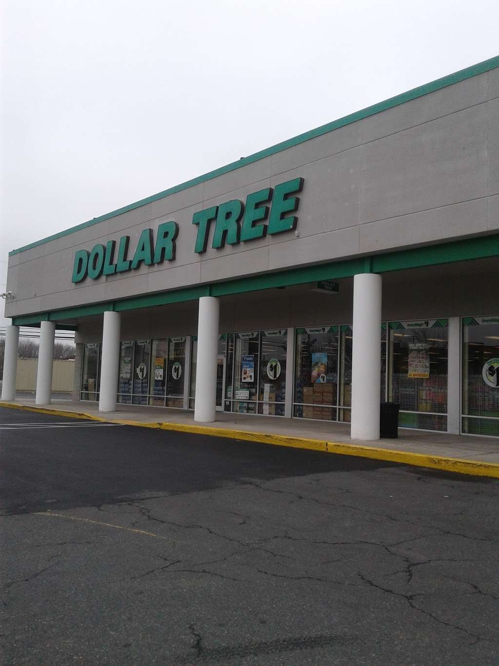 Dollar Tree | 9991 Pulaski Hwy, Middle River, MD 21220, USA | Phone: (443) 648-4086