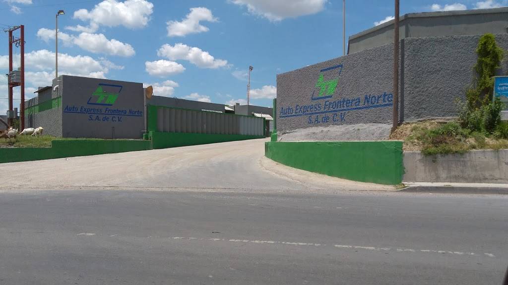 R. Amador Tractopartes. | Carr Al Aeropuerto Kilómetro 1850, Francisco Villa, 88000 Nuevo Laredo, Tamps., Mexico | Phone: 867 718 1432