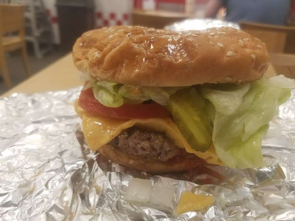 Five Guys | 8901 Apollo Way, Downey, CA 90242, USA | Phone: (562) 803-5702