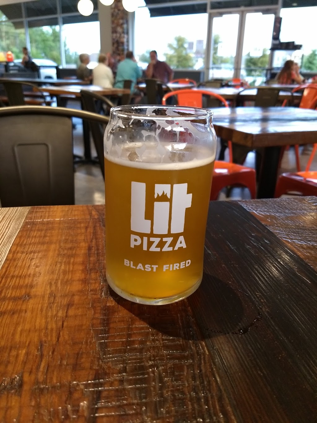 Lit Pizza - Zachary | 1189 Americana Blvd Ste 2, Zachary, LA 70791, USA | Phone: (225) 424-6182