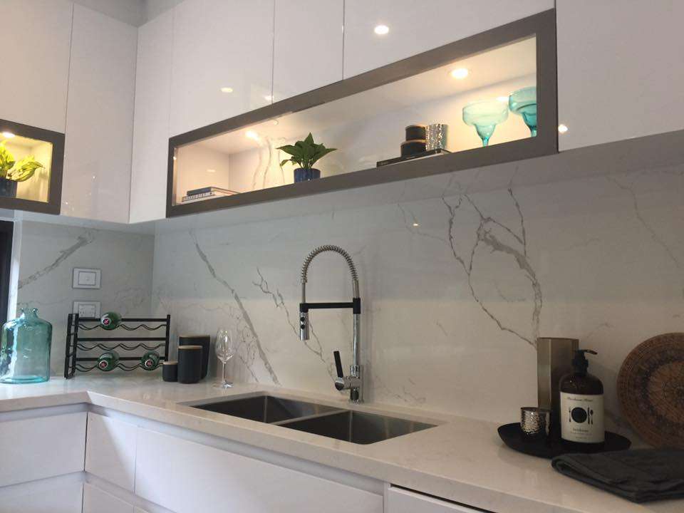 Verona Quartz Surfaces | Kitchen Countertops | 9415 Telfair Ave, Sun Valley, CA 91352, USA | Phone: (818) 962-3668